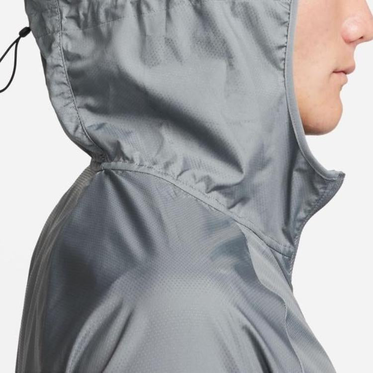 Nike Dri-Fit Essential Hooded Jacket